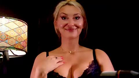 leticiareys online show from 11/06/25, 05:58