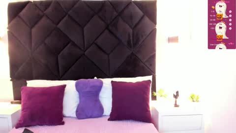 Snapshot of letiziia_sky chatting on 10/30/25, 07:47 letiziia online show from 10/30/25, 07:47