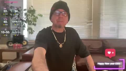 letloverule63 online show from 01/26/25, 08:23