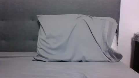 lets_play143 online show from 10/27/25, 12:26