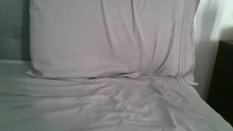 lets_play143 online show from 07/14/26, 02:05