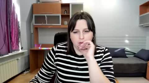 Naomi online show from 02/10/26, 07:01