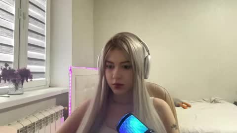 Natalie online show from 05/14/26, 09:27