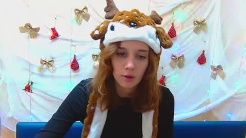 Snapshot of letty_curly chatting on 12/29/24, 09:06 letty_curly online show from 12/29/24, 09:06