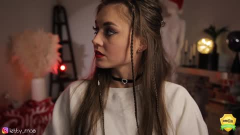 Snapshot of lettymoa chatting on 12/21/24, 12:31 Letty Moa - IG direct letty moa online show from 12/21/24, 12:31
