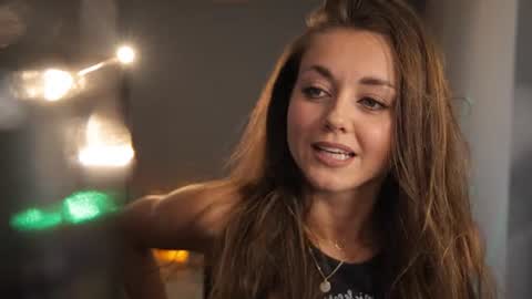Letty Moa         - IG direct letty moa online show from 08/01/26, 11:03