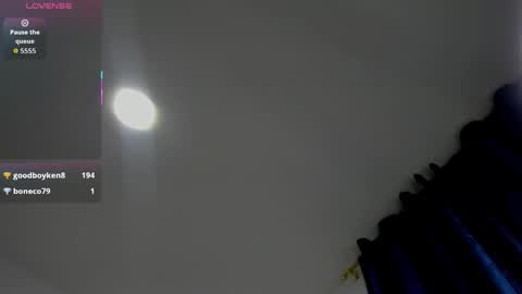 Snapshot of levi_ferrer_ chatting on 10/15/25, 09:15 levi ferrer online show from 10/15/25, 09:15