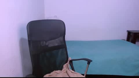      0600AM-1200PM - online show from 11/02/25, 03:31