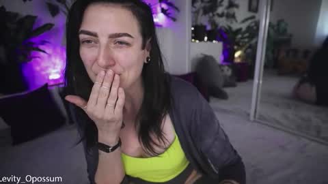 Levity online show from 11/09/25, 09:57