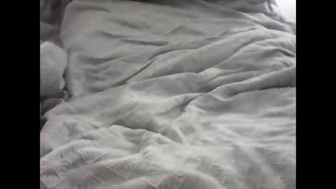 leweylewy online show from 10/15/25, 02:33