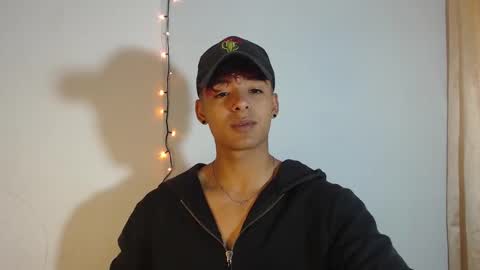 i  am lewis ly EDUARDO MEMDOZA15 online show from 03/04/26, 02:01