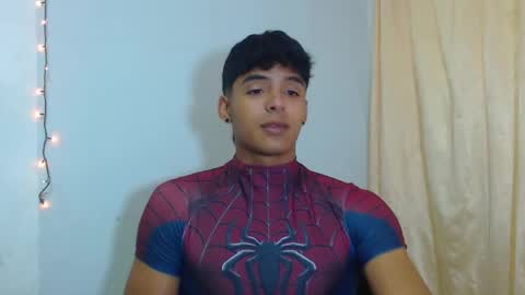 Snapshot of lewis_ly chatting on 04/21/26, 02:01 i am lewis ly EDUARDO MEMDOZA15 online show from 04/21/26, 02:01