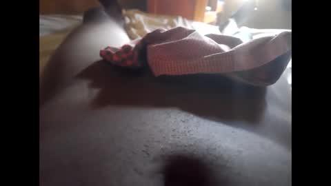 Snapshot of lewiskip chatting on 11/01/25, 04:14 lewiskip online show from 11/01/25, 04:14