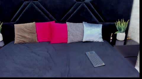 lexa online show from 04/09/26, 06:46