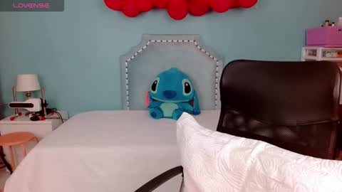 Lexas Room online show from 09/18/25, 03:52