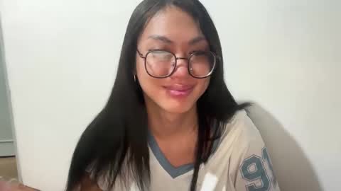 Hev Lexi online show from 12/21/24, 12:16