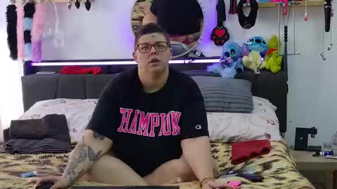 Lexi und Lex online show from 11/27/25, 11:56