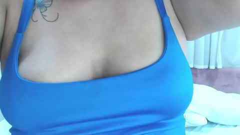 Snapshot of lexi_bloom chatting on 02/17/25, 10:07 Gabrielle online show from 02/17/25, 10:07