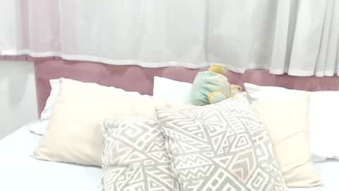 Snapshot of lexi_bloom chatting on 03/10/25, 10:48 Gabrielle online show from 03/10/25, 10:48
