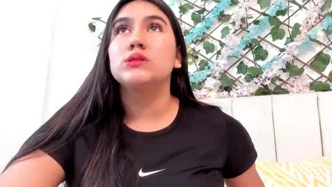 Snapshot of lexi_bloom chatting on 10/08/25, 11:19 Gabrielle online show from 10/08/25, 11:19