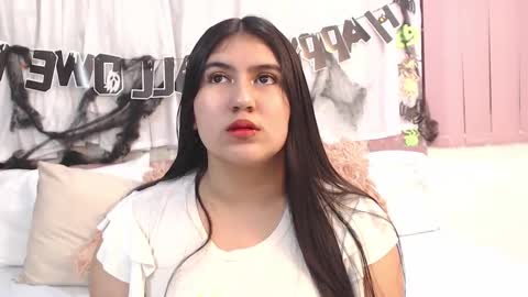 Gabrielle online show from 10/25/25, 10:34