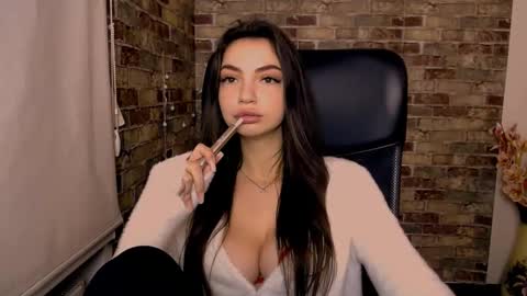 Snapshot of lexi_jos chatting on 12/07/24, 04:25 Alexia online show from 12/07/24, 04:25