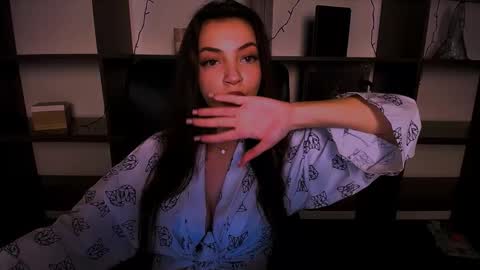 Snapshot of lexi_jos chatting on 12/12/24, 02:00 Alexia online show from 12/12/24, 02:00