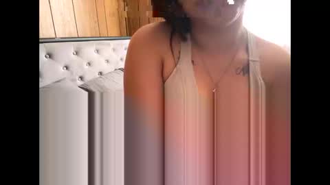 lexiaguirre4 online show from 03/12/25, 09:24