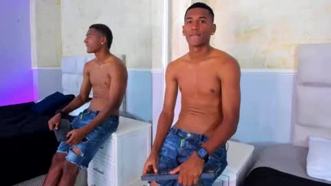 Snapshot of lexianddeker chatting on 10/01/25, 05:41 Lexi Derek online show from 10/01/25, 05:41