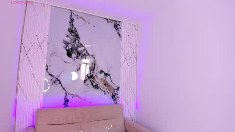 Snapshot of lexianddeker chatting on 10/02/25, 05:53 Lexi Derek online show from 10/02/25, 05:53