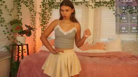 Snapshot of lexicoy_ chatting on 11/22/25, 06:45 Lexi online show from 11/22/25, 06:45