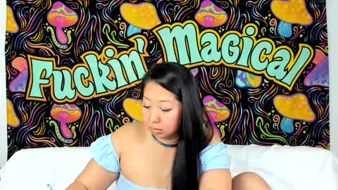 Lexie Mack online show from 11/05/25, 06:41