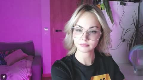 Lexie online show from 02/03/26, 03:50