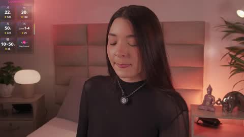 Snapshot of lexiee_grey_ chatting on 04/29/26, 11:58 Lexie online show from 04/29/26, 11:58