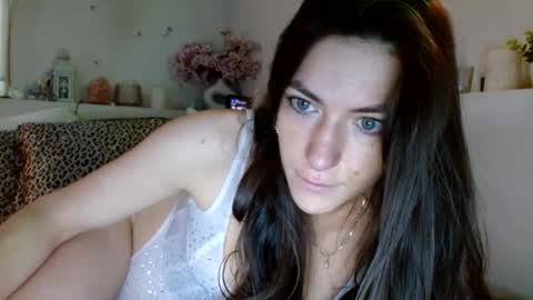 Snapshot of lexiel0veswood chatting on 05/29/26, 01:42 lexiel0veswood online show from 05/29/26, 01:42