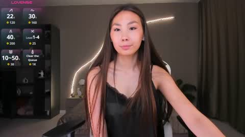 Snapshot of lexiele3 chatting on 06/15/26, 09:55 Lexie dont forget to thumbs up me online show from 06/15/26, 09:55