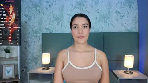 Lexie Thompson  online show from 10/23/25, 12:04