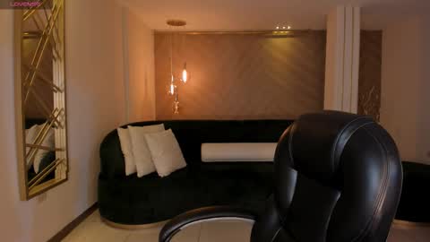 Snapshot of lexiewayne chatting on 09/20/25, 12:50 Lexie online show from 09/20/25, 12:50