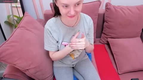 Lexi online show from 09/30/25, 06:51