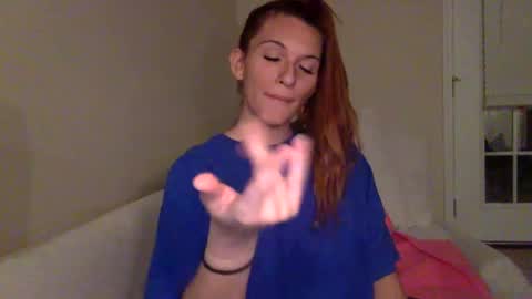 Snapshot of lexiial0 chatting on 12/08/24, 03:53 Alexia L. online show from 12/08/24, 03:53