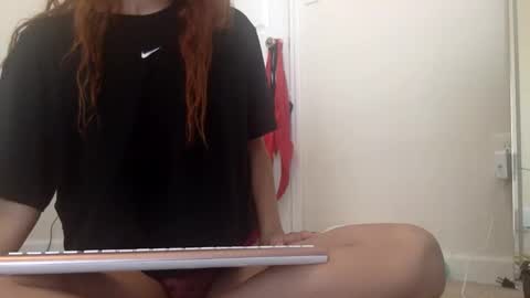Snapshot of lexiial0 chatting on 05/21/26, 04:14 Alexia L. online show from 05/21/26, 04:14