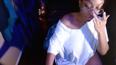 Snapshot of lexijaynex chatting on 01/13/26, 09:25 LEXIJAYNE online show from 01/13/26, 09:25