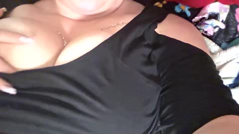 Snapshot of lexilick91 chatting on 10/28/25, 05:55 Lexi Lick online show from 10/28/25, 05:55