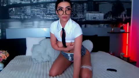 Amalia online show from 03/03/26, 03:51