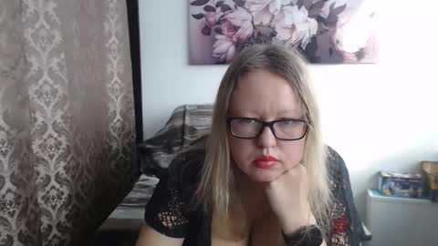 Snapshot of lexisnexiss chatting on 03/21/26, 02:05 Masha and Sasha online show from 03/21/26, 02:05