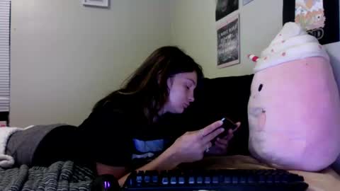 Snapshot of lexwyoex chatting on 09/22/25, 10:50 lexwyoex online show from 09/22/25, 10:50