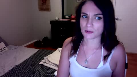 Snapshot of lexwyoex chatting on 09/24/25, 12:47 lexwyoex online show from 09/24/25, 12:47