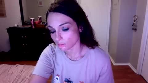 Snapshot of lexwyoex chatting on 09/25/25, 12:53 lexwyoex online show from 09/25/25, 12:53