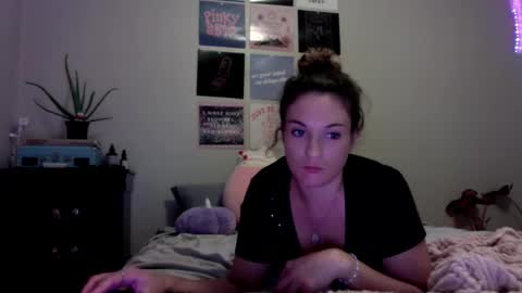 Snapshot of lexwyoex chatting on 10/03/25, 03:47 lexwyoex online show from 10/03/25, 03:47