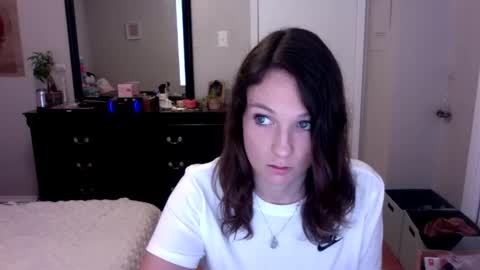Snapshot of lexwyoex chatting on 10/21/25, 03:46 lexwyoex online show from 10/21/25, 03:46
